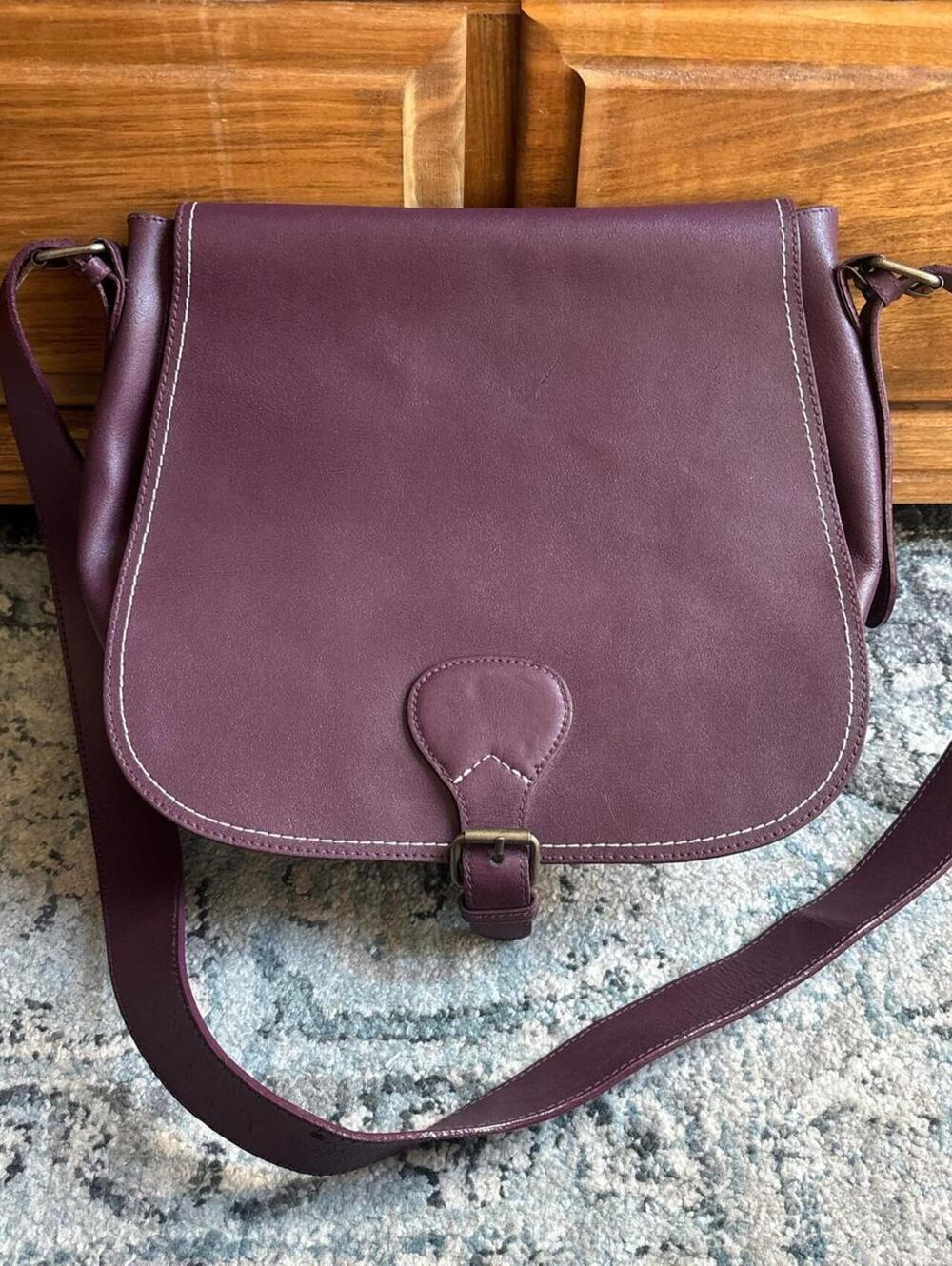 Burgundy/ purple leather shoulder bag